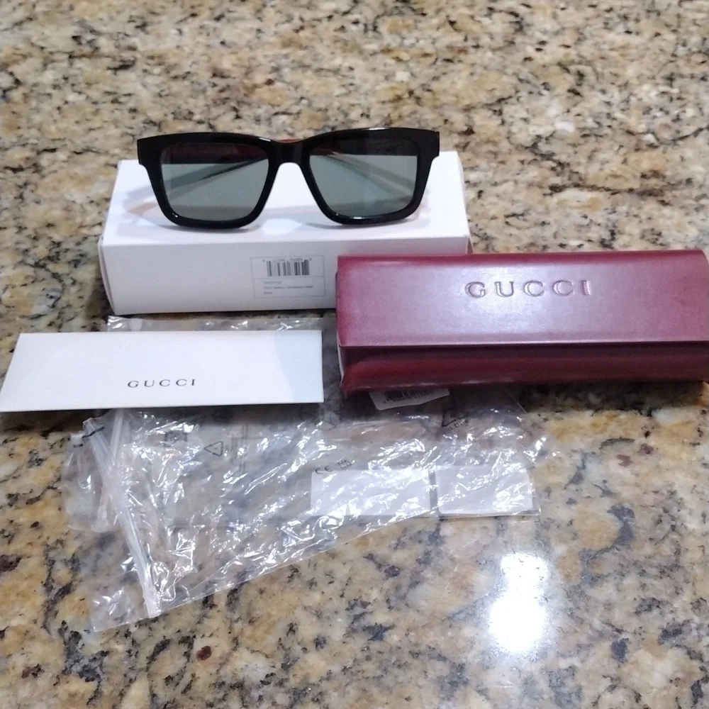 Gucci 💯 auth